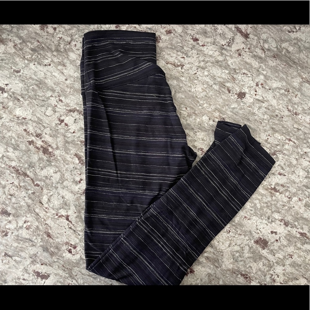 Lululemon Wunder Under 7/8 High Rise - Size 4